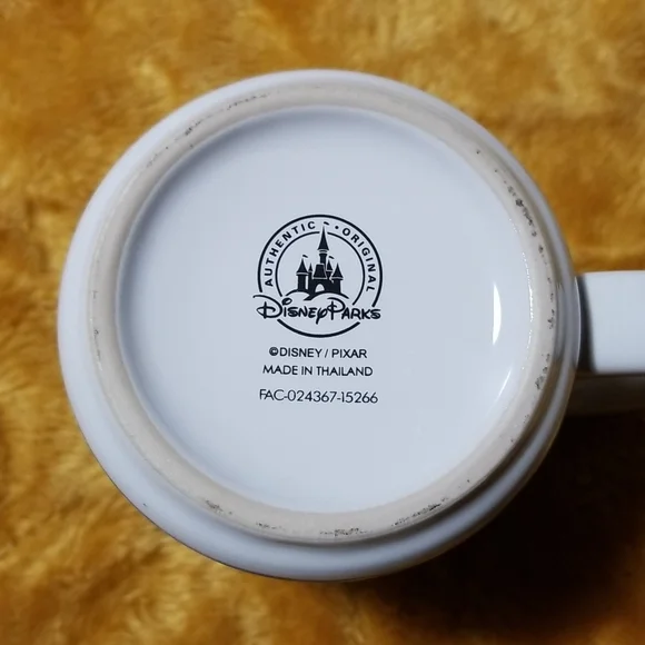 Disney coffee cup, Grandma - Picture 4 of 5